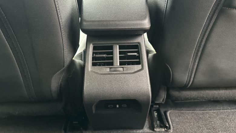 Renault Megane E-Tech EV60 160kW Iconic 60kWh Optimum Charge 5dr Auto Electric Hatchback